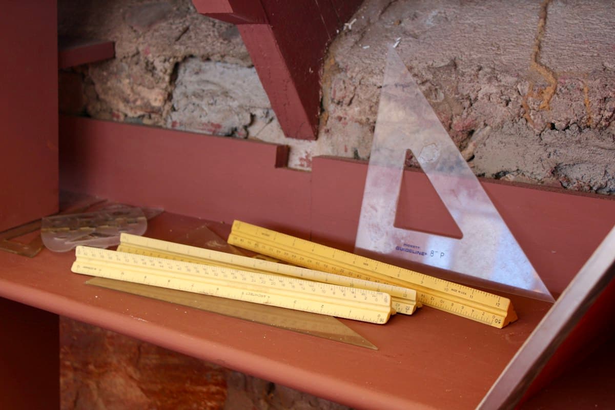Scales & rulers
